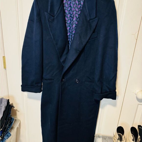 Elegant Blue Trench Coat with Notched Lapels - Picture 2 of 8